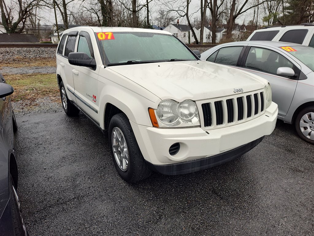 2007 Jeep Grand Cherokee Laredo's photo